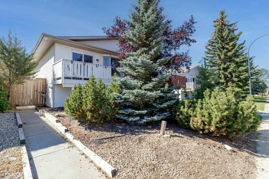 33 Eggleton Street, Red Deer, AB, T4N 2L2