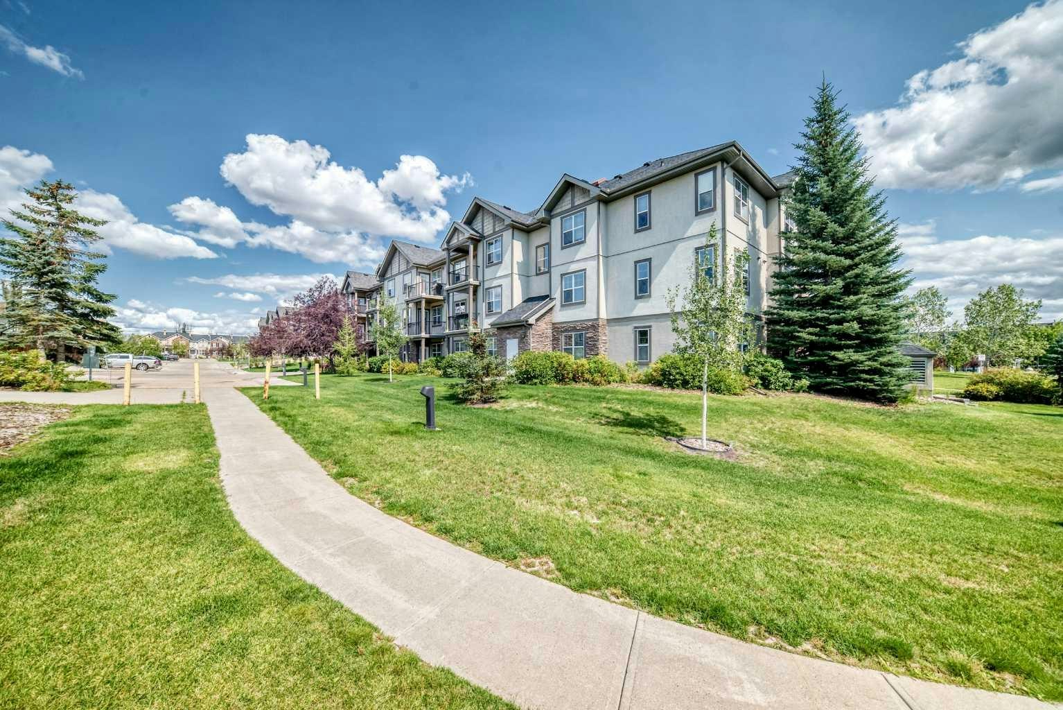 204-37 Prestwick Drive SE, Calgary, AB, T2Z 4Z2