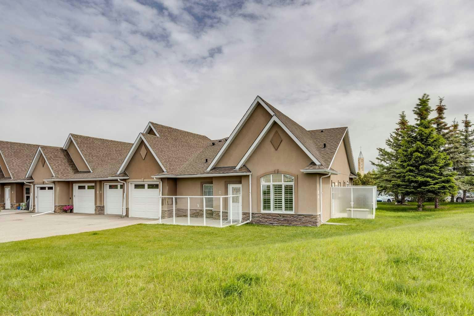 2-20 River Heights View, Cochrane, AB, T4C 0M9