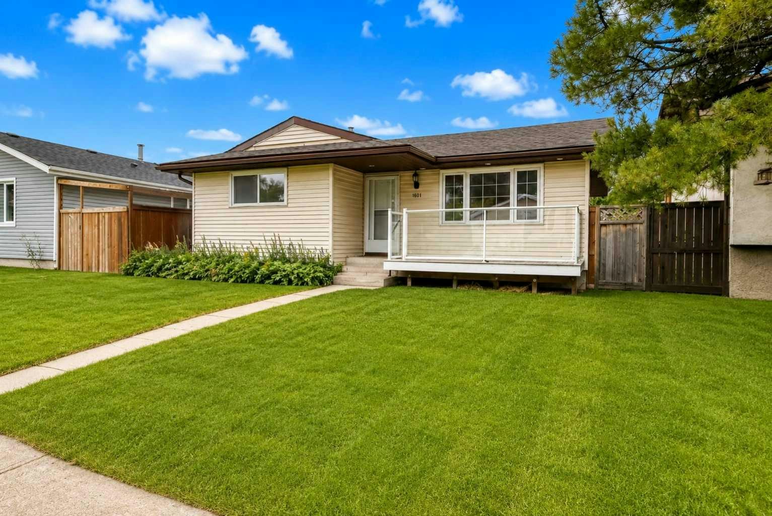 6607 Malvern Road NE, Calgary, AB, T2A 5C3