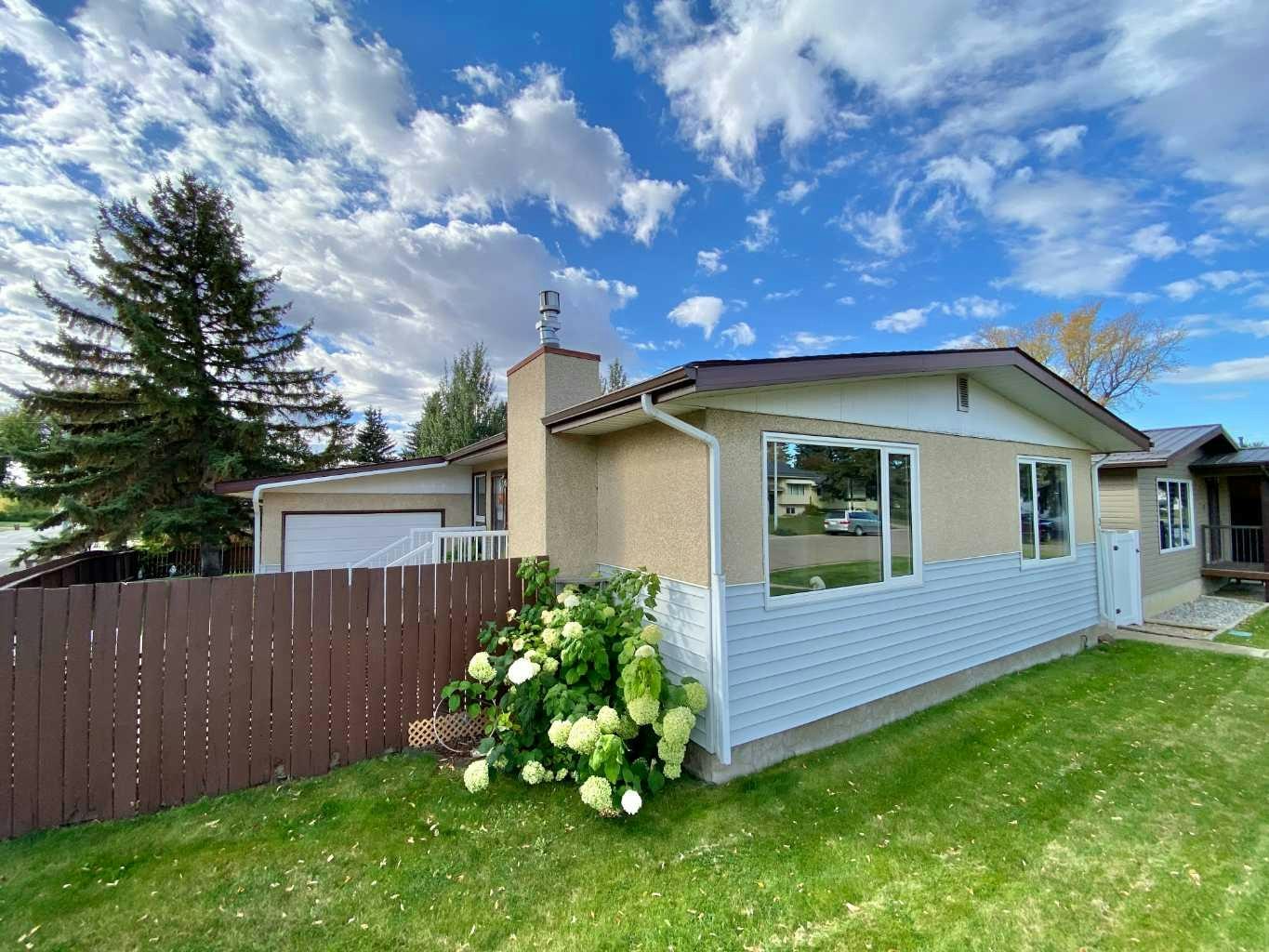 3 Lake Bevan Drive E, Brooks, AB, T1R 0L3