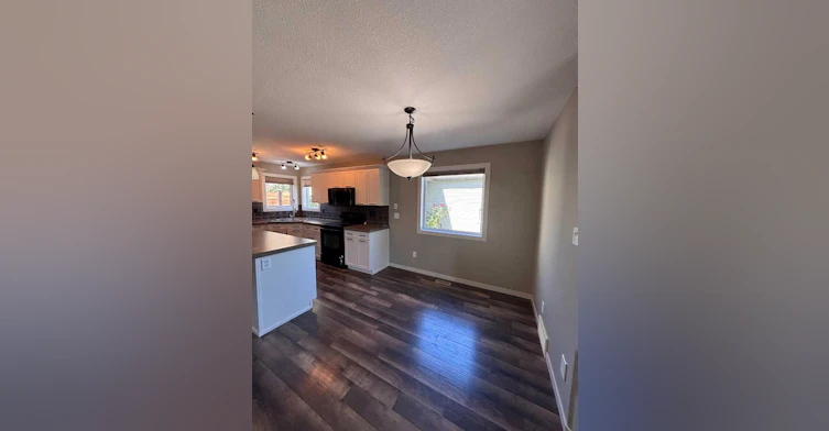 120 Mt Sundial Court W, Lethbridge, AB, T1J 5B7 - 4