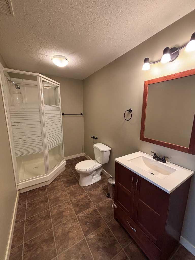 120 Mt Sundial Court W, Lethbridge, AB, T1J 5B7 - 22