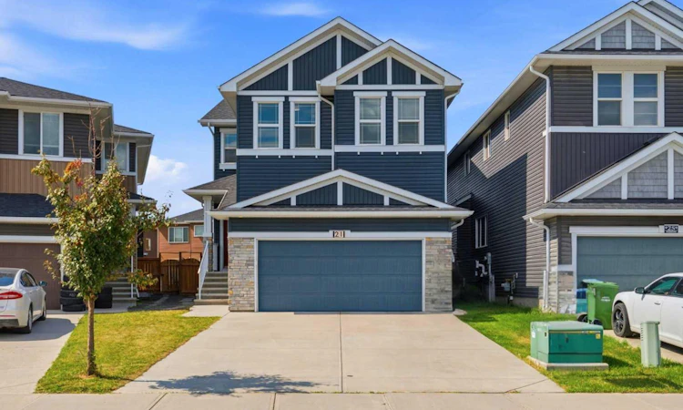 21 Redstone Heath NE