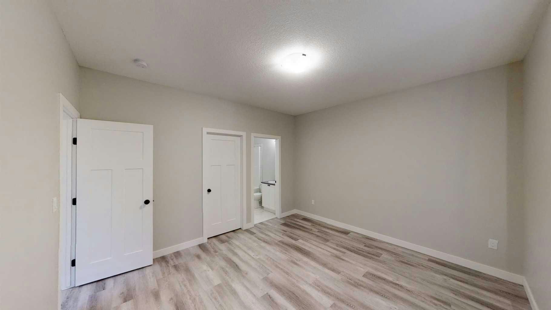 B-10209 128 Avenue, Grande Prairie, AB, T8V 6T1 - 9