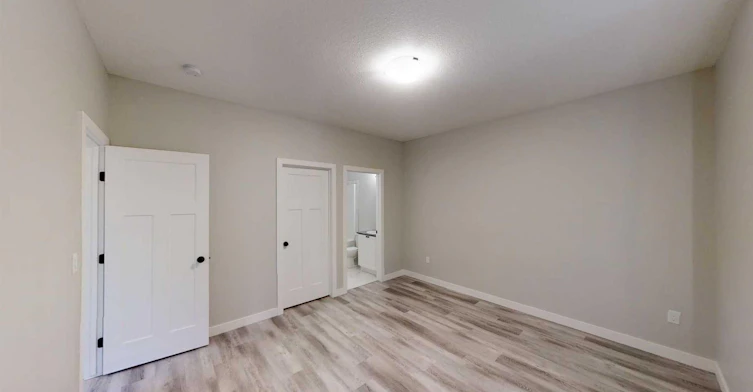 B-10209 128 Avenue, Grande Prairie, AB, T8V 6T1 - 9