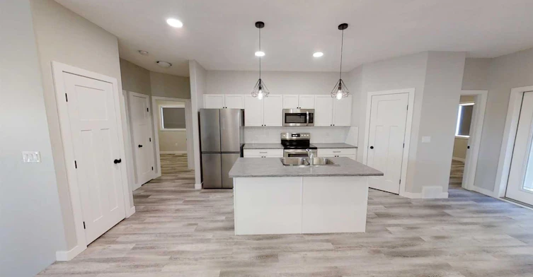 B-10209 128 Avenue, Grande Prairie, AB, T8V 6T1 - 6