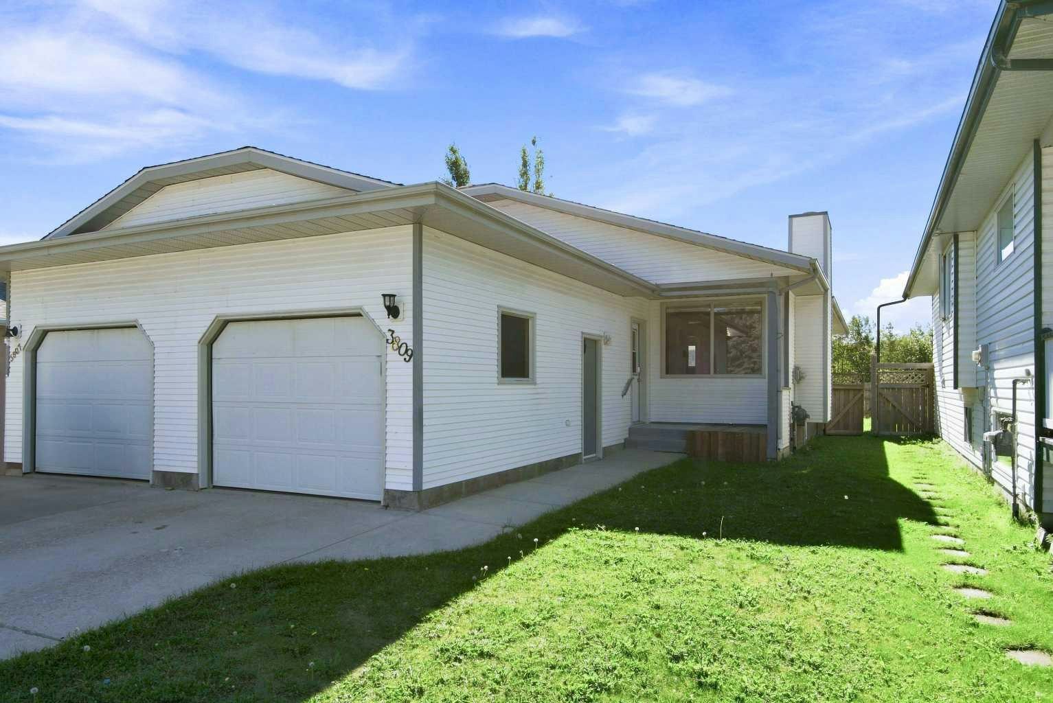 3809 50 Avenue, Sylvan Lake, AB, T4S 1B6