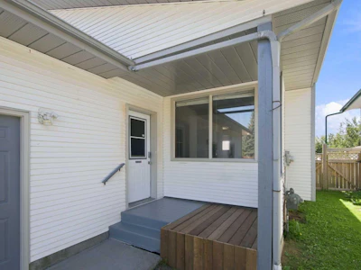 3809 50 Avenue - 2
