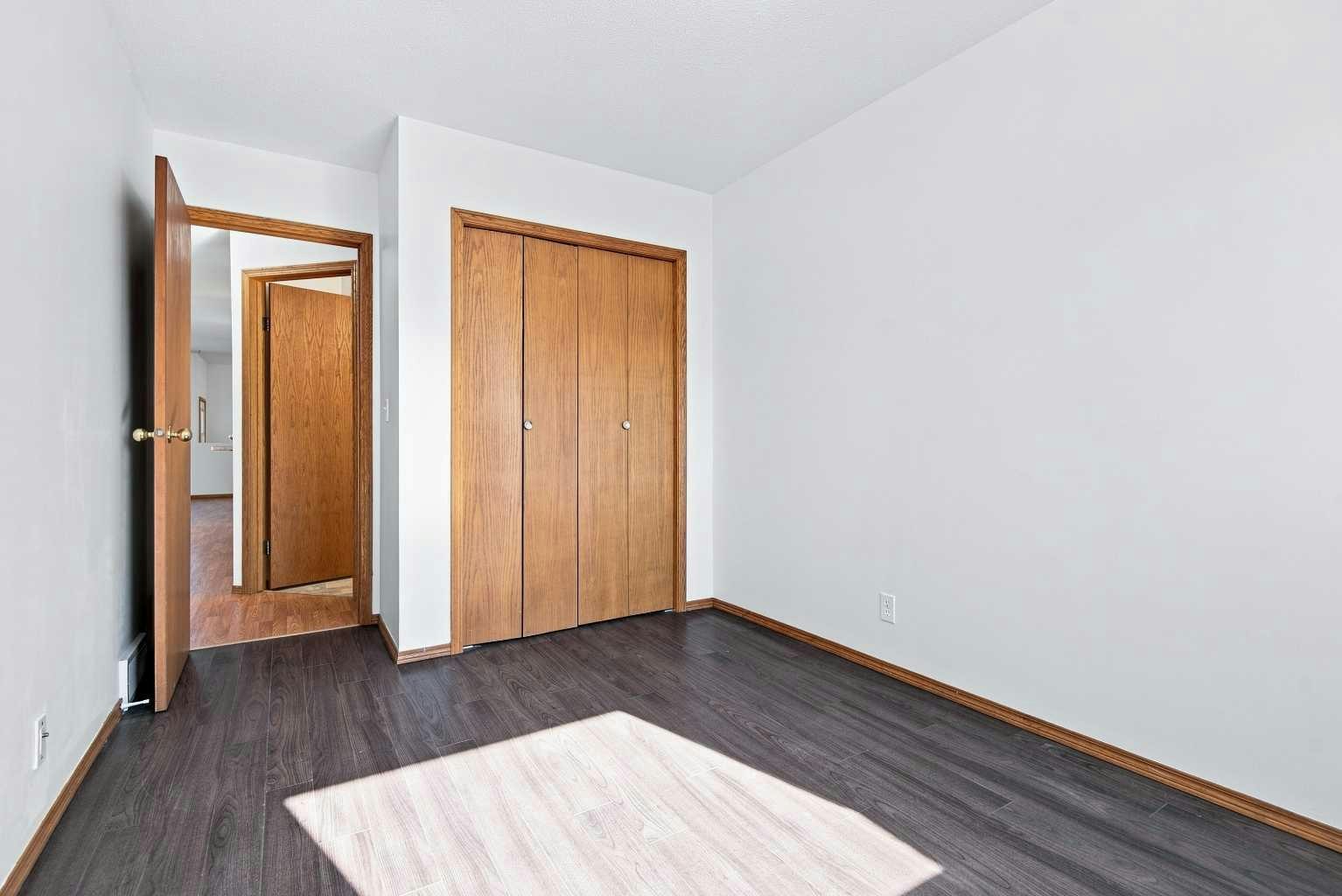 3809 50 Avenue, Sylvan Lake, AB, T4S 1B6 - 20
