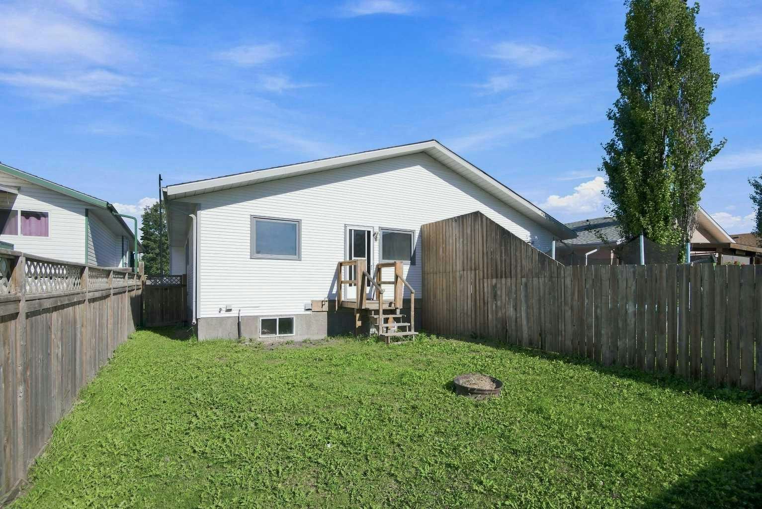 3809 50 Avenue - 3