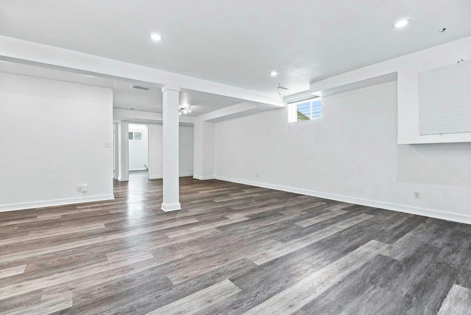 3809 50 Avenue, Sylvan Lake, AB, T4S 1B6 - 23