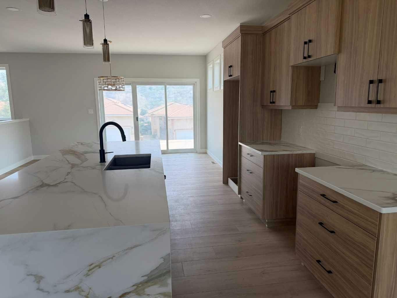 377 Canyon Boulevard W, Lethbridge, AB, T1K 6V2 - 12