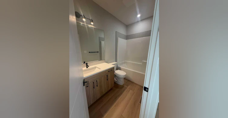 377 Canyon Boulevard W, Lethbridge, AB, T1K 6V2 - 8
