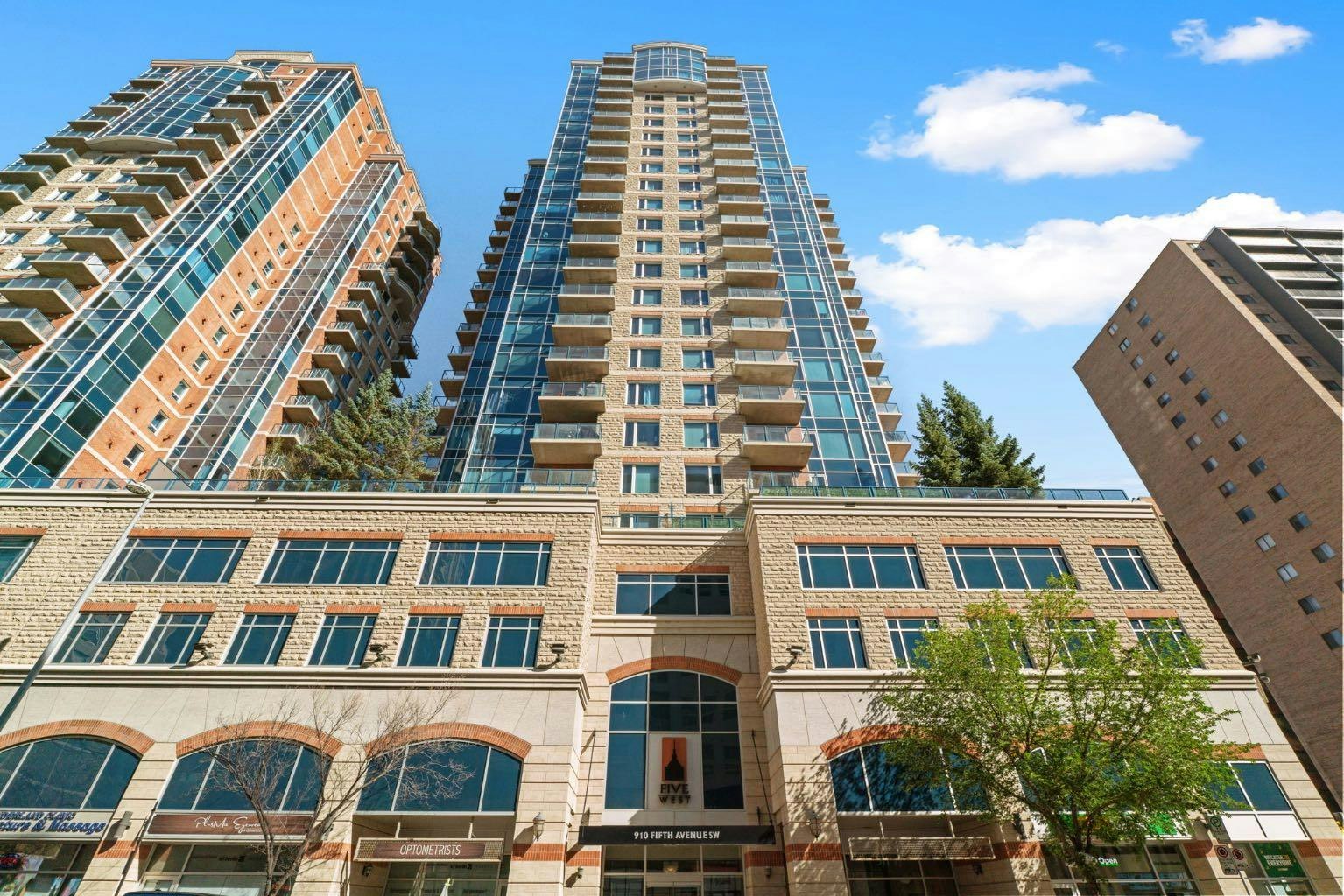 802-910 5 Avenue SW, Calgary, AB, T2P 0C3