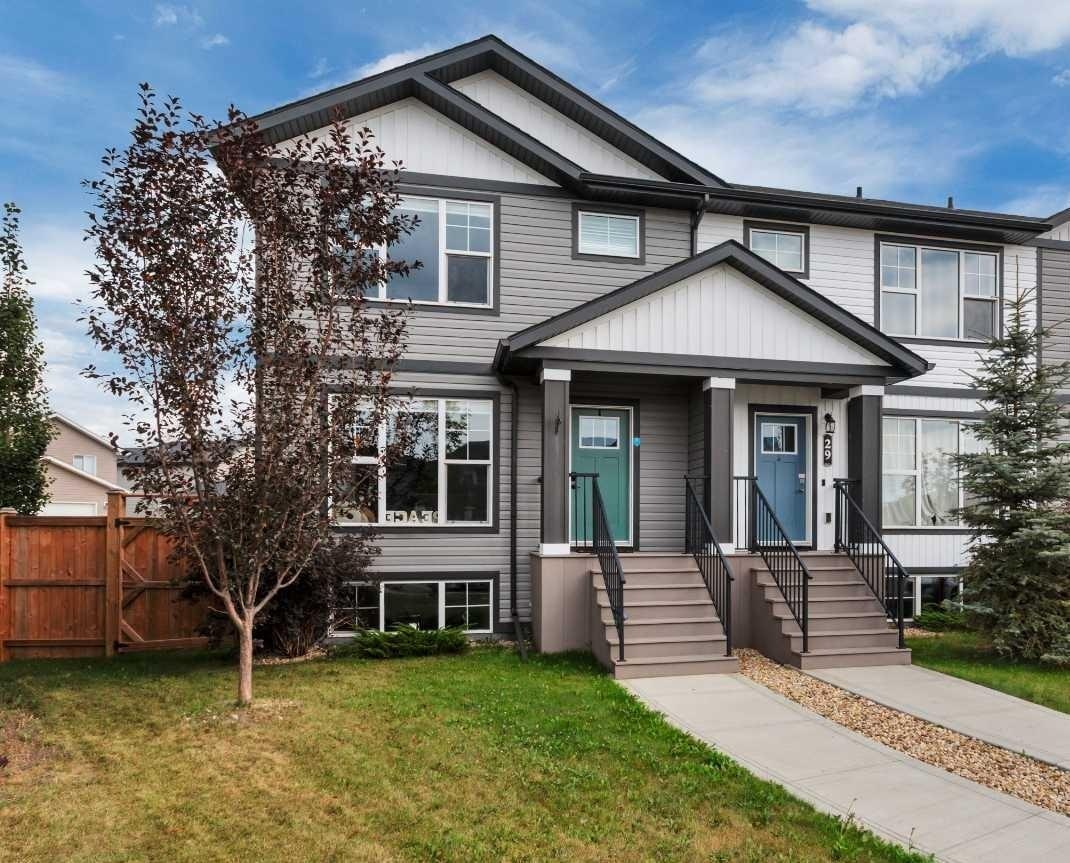 30 Hawthorn Place, Sylvan Lake, AB, T4S 0S2