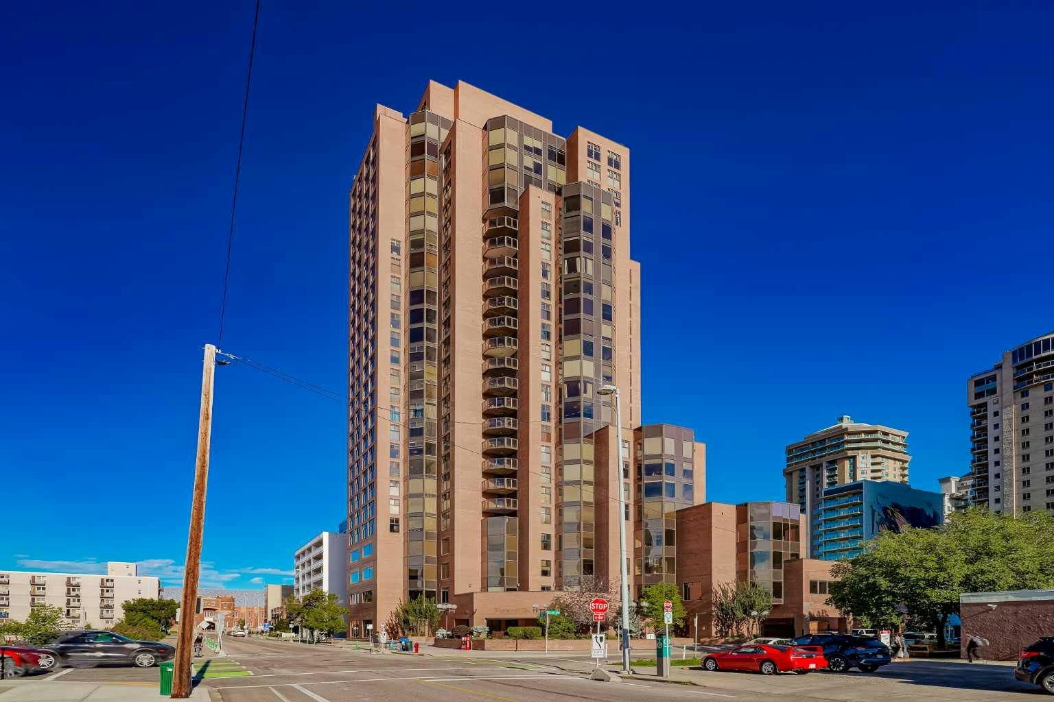 2403-1100 8 Avenue SW, Calgary, AB, T2P 3T9