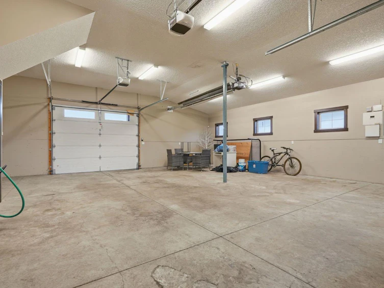 258244 10 Street E, Foothills County, AB, T0L 0X0 - 44