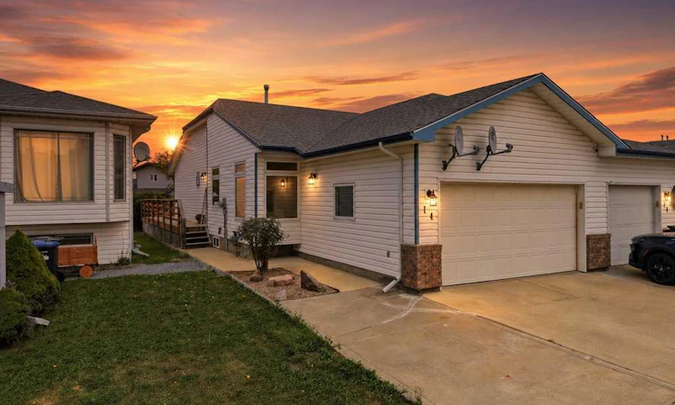14 Wildrose Drive