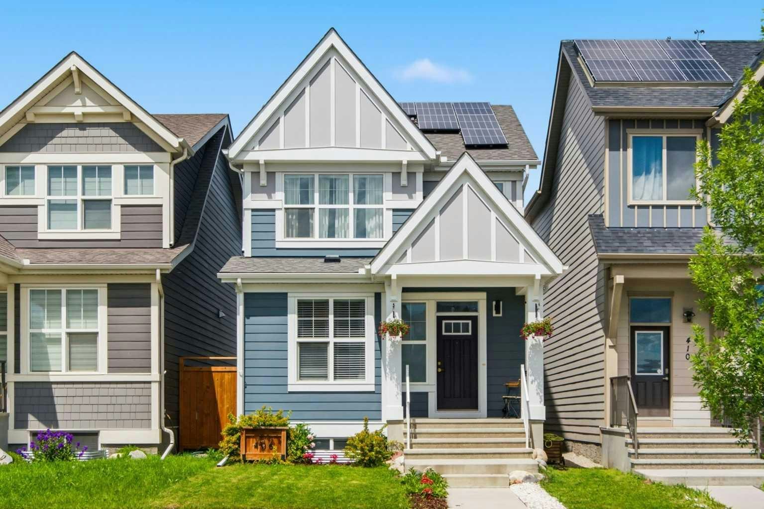 406 Masters Road SE, Calgary, AB, T3M 2T4