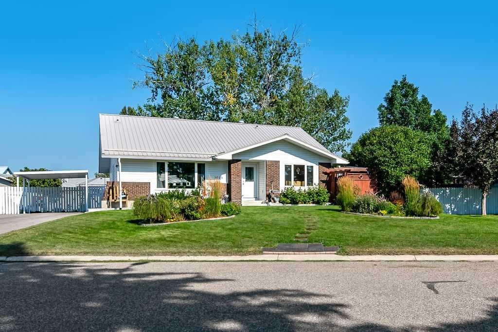 1014 5 Street SW, High River, AB, T1V 1A8
