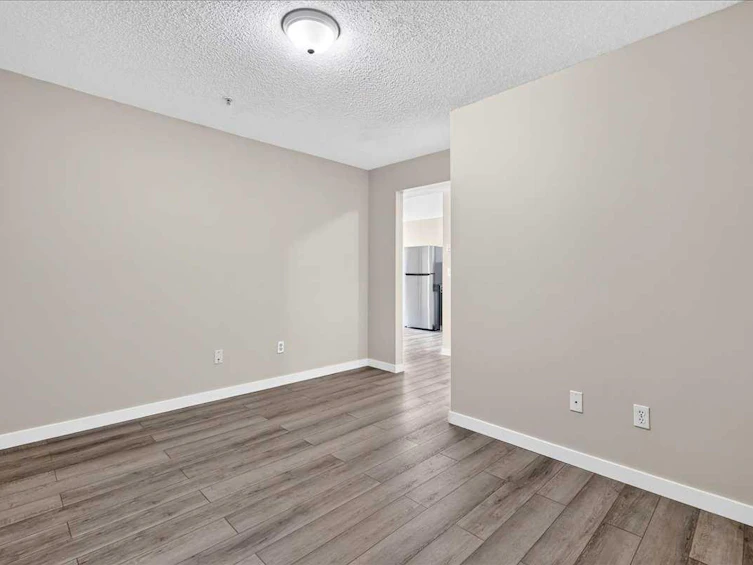 212-1717 60 Street SE, Calgary, AB, T2A 7Y7 - 22
