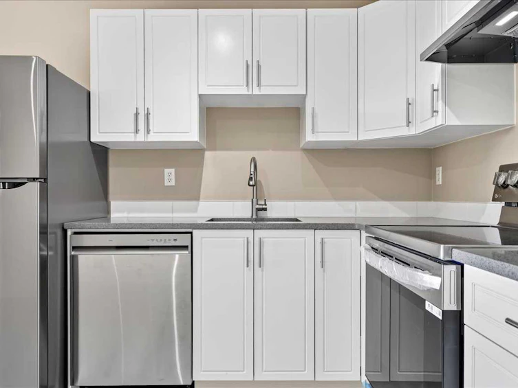 212-1717 60 Street SE, Calgary, AB, T2A 7Y7 - 11