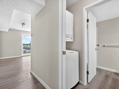 212-1717 60 Street SE - 5