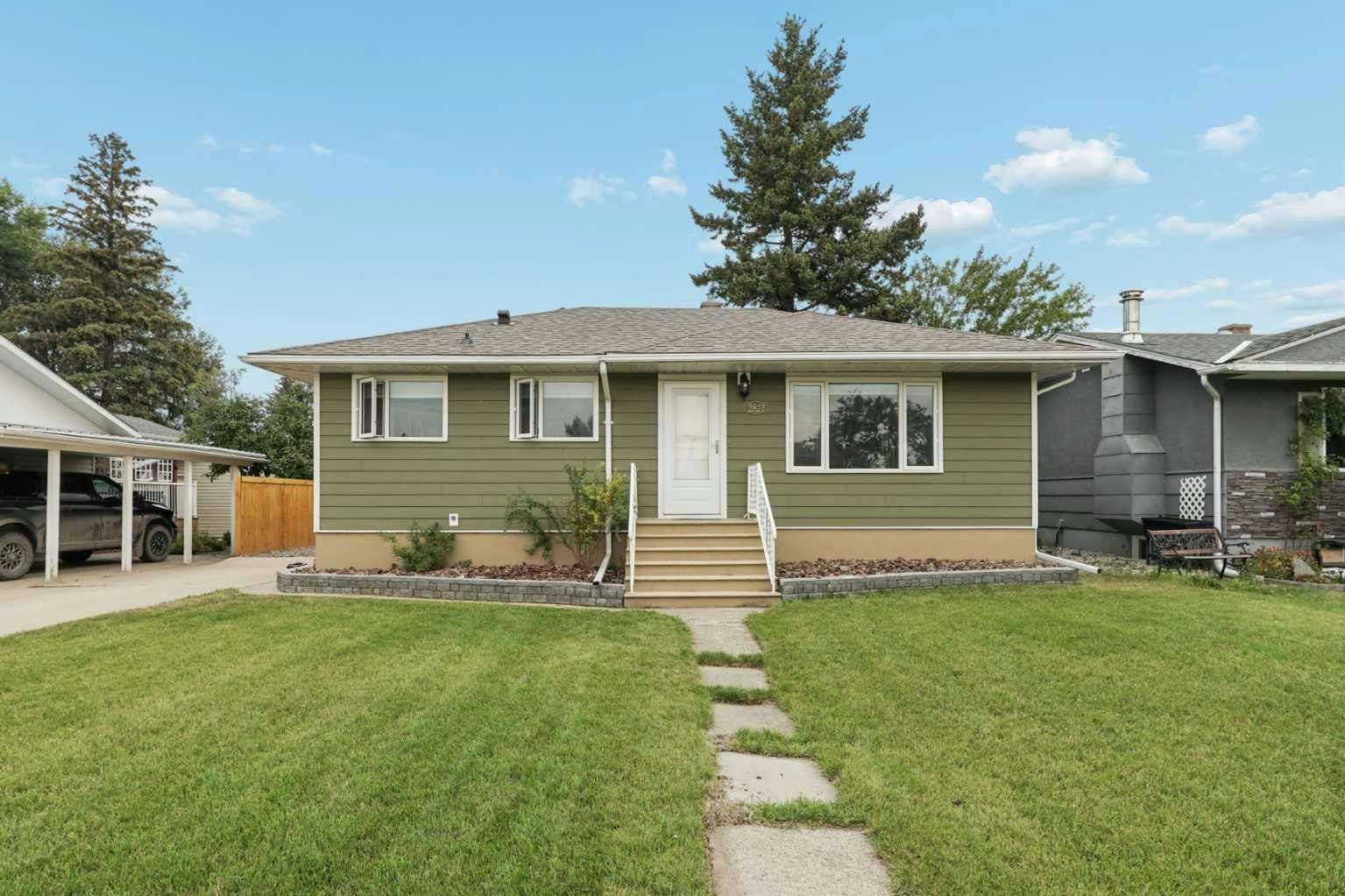 2827 11 Avenue S, Lethbridge, AB, T1K 0L2