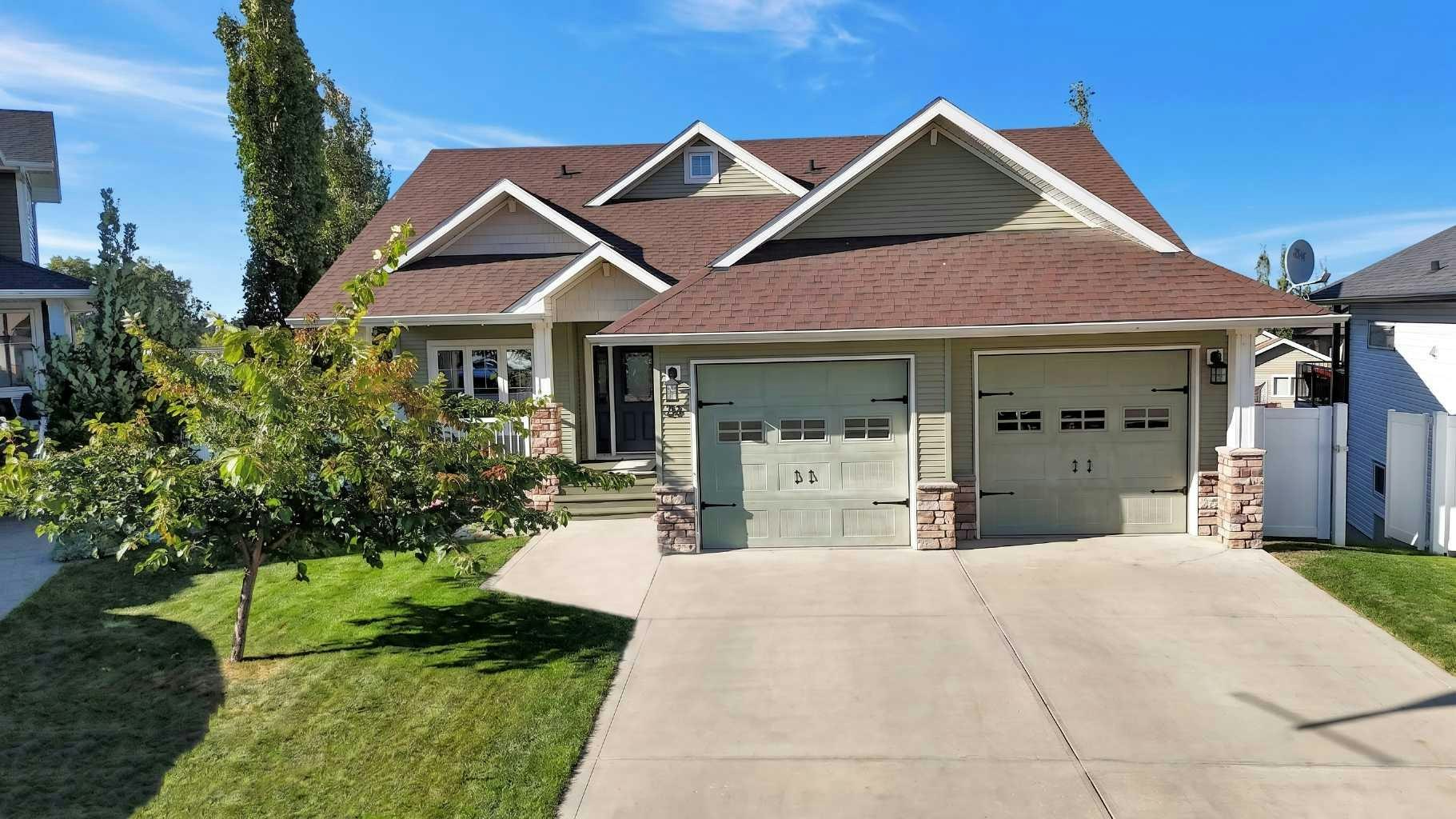 34 Rosewood Rise, Sylvan Lake, AB, T4S 0G1