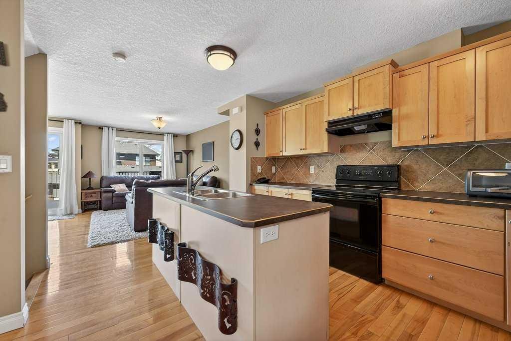 2-2412 Kensington Road NW, Calgary, AB, T2N 3S1