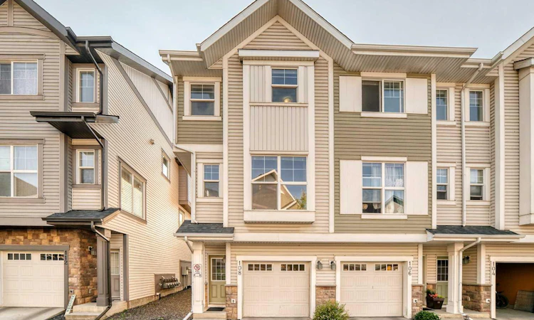 108 New Brighton Point SE
