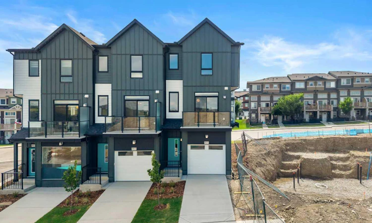 801-4 Sage Hill Rise NW