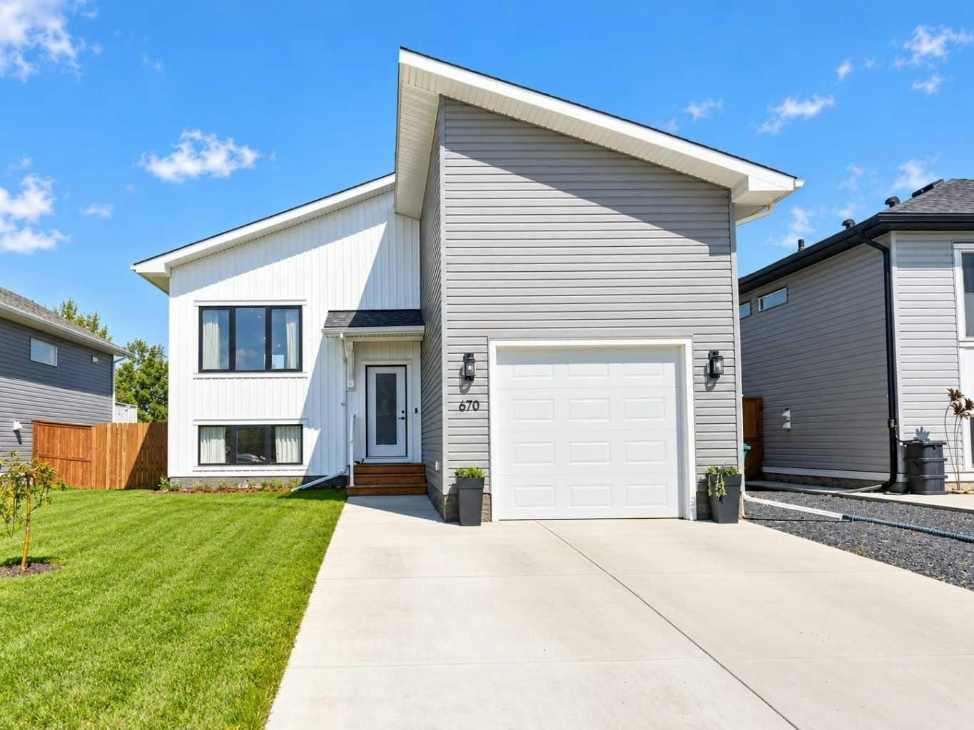 670 Anderson Close NW, Turner Valley, AB, T0L 2A0
