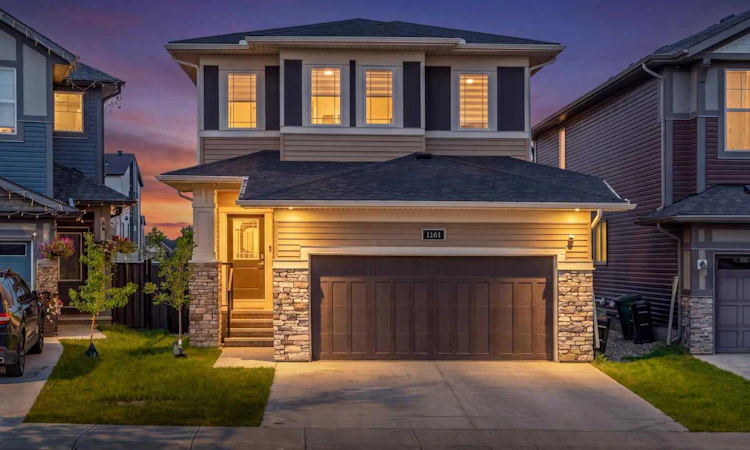 1161 Chinook Gate Bay SW