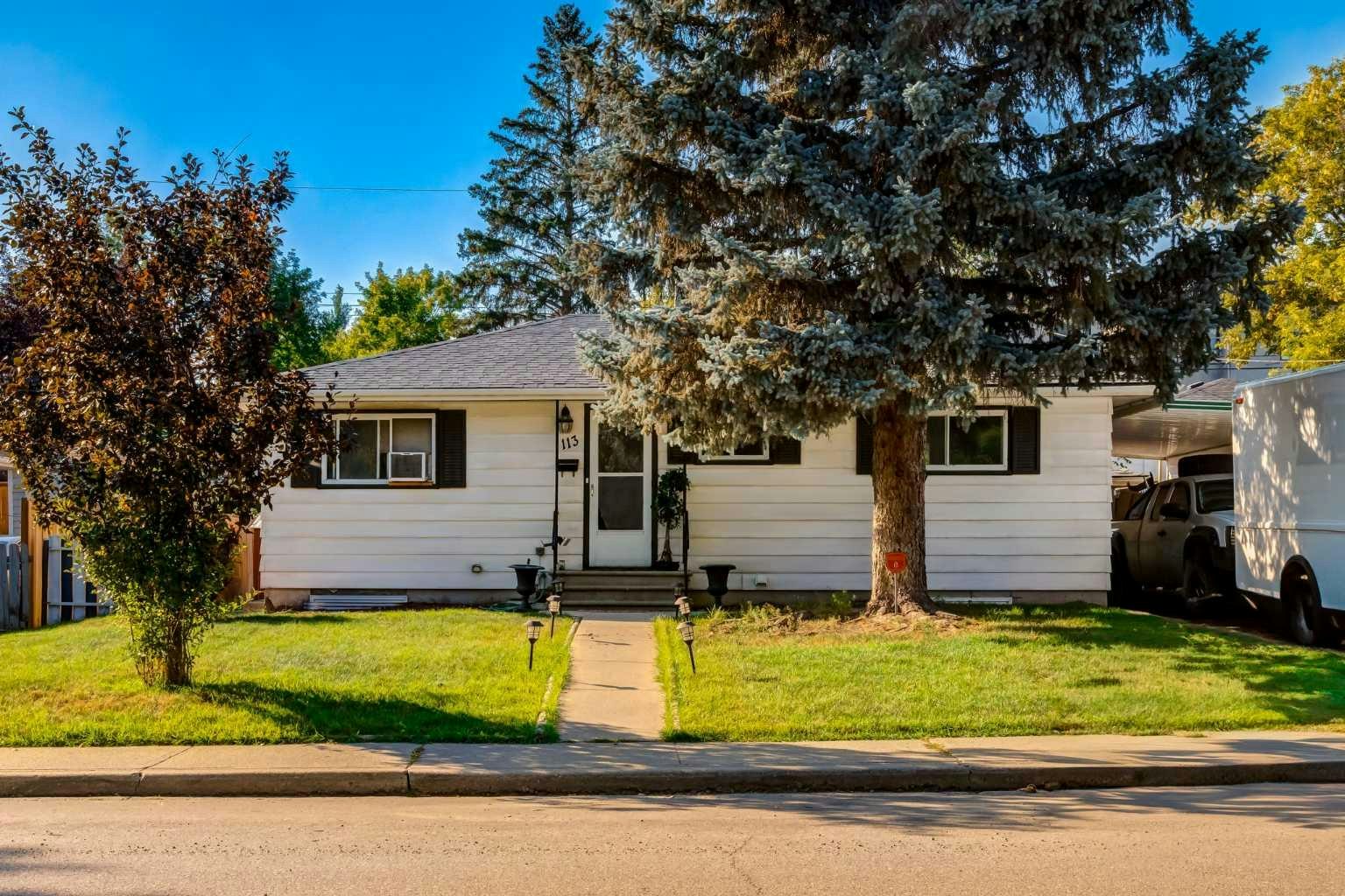 113 Hounslow Drive NW, Calgary, AB, T2K 2E6