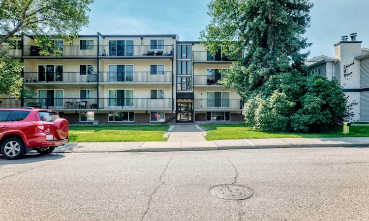 207-635 56 Avenue SW