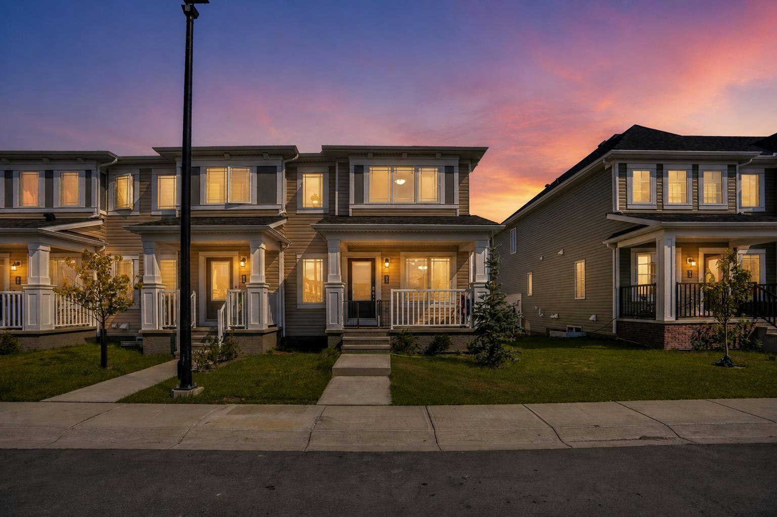812 Windbury Street SW, Airdrie, AB, T4B 5J5