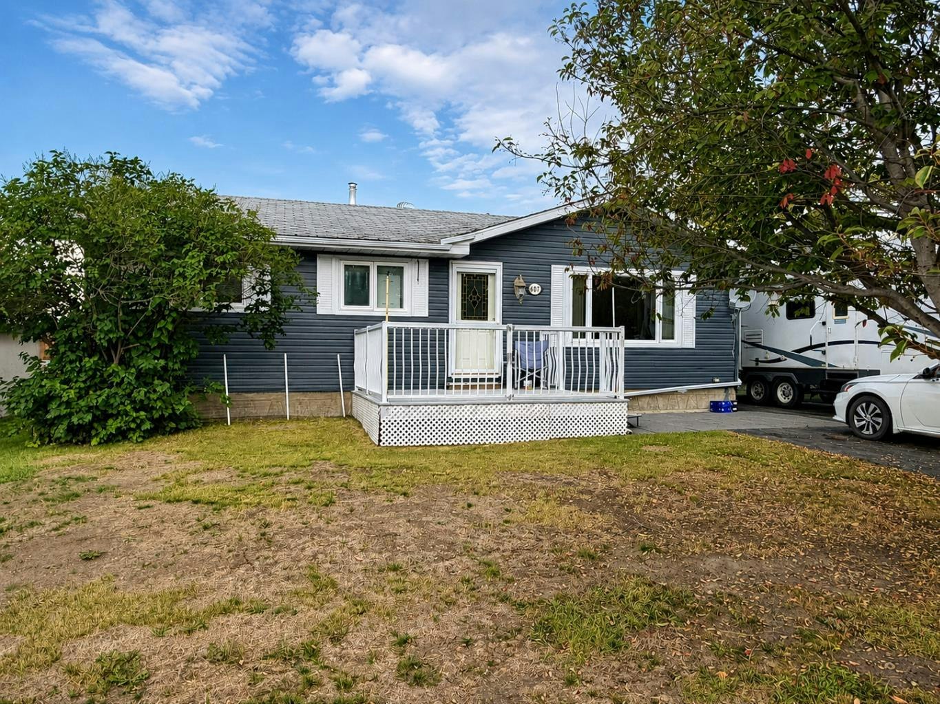 607 6 Avenue, Beaverlodge, AB, T0H 0C0