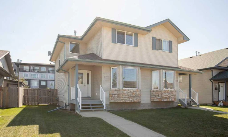 127 Lyons Close