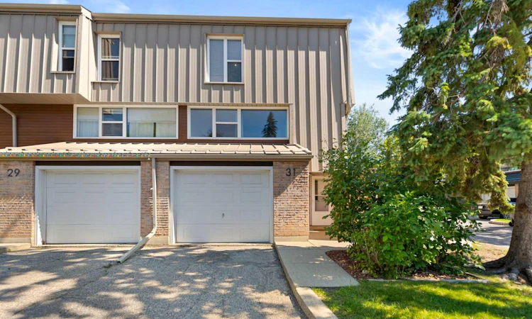 31 Brae Glen Court SW