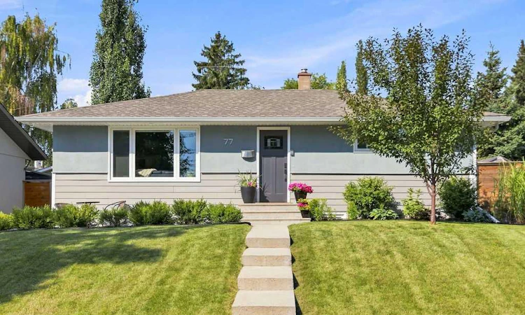 77 Westwood Drive SW