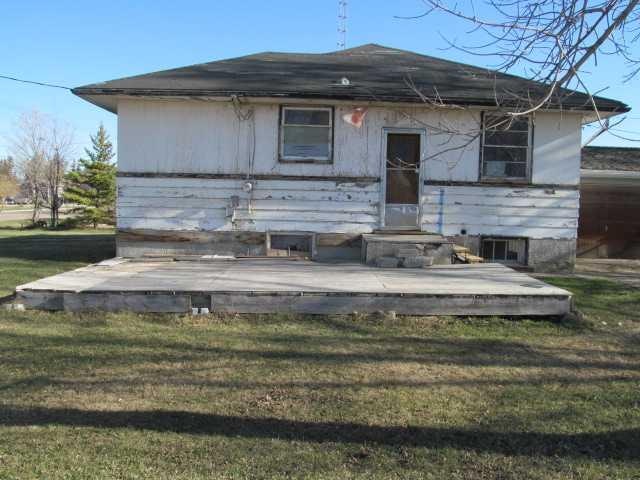 602 5th Ave Avenue, Beaverlodge, AB, T0H 0C0