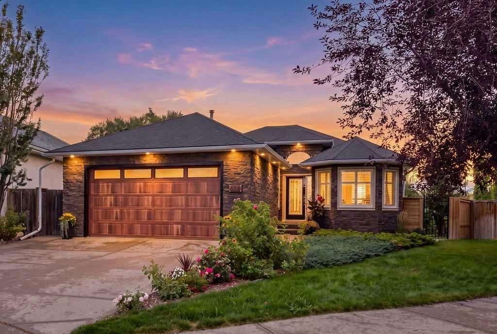 626 Schubert Place NW, Calgary, AB, T3L 1X4