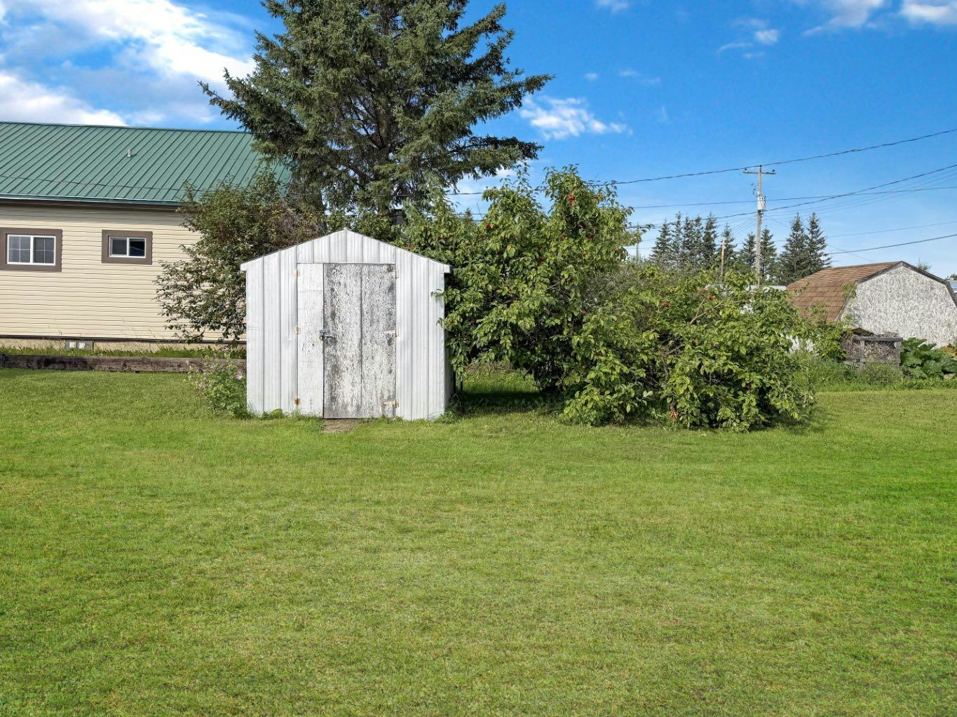 4912 49 Avenue, Smoky River M.D., AB, T0H 1S0 - 32
