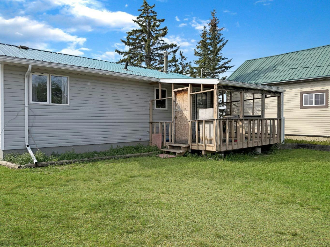 4912 49 Avenue, Smoky River M.D., AB, T0H 1S0 - 29