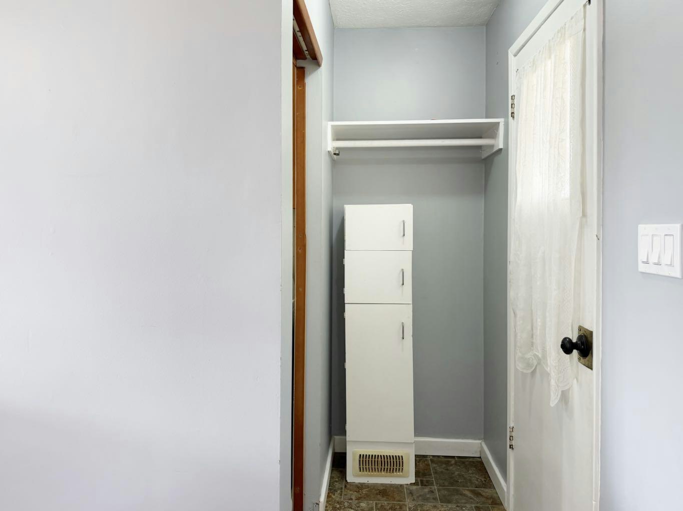 4912 49 Avenue, Smoky River M.D., AB, T0H 1S0 - 14