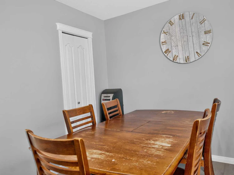 9834 90a Street, Grande Prairie, AB, T8X 1T3 - 12