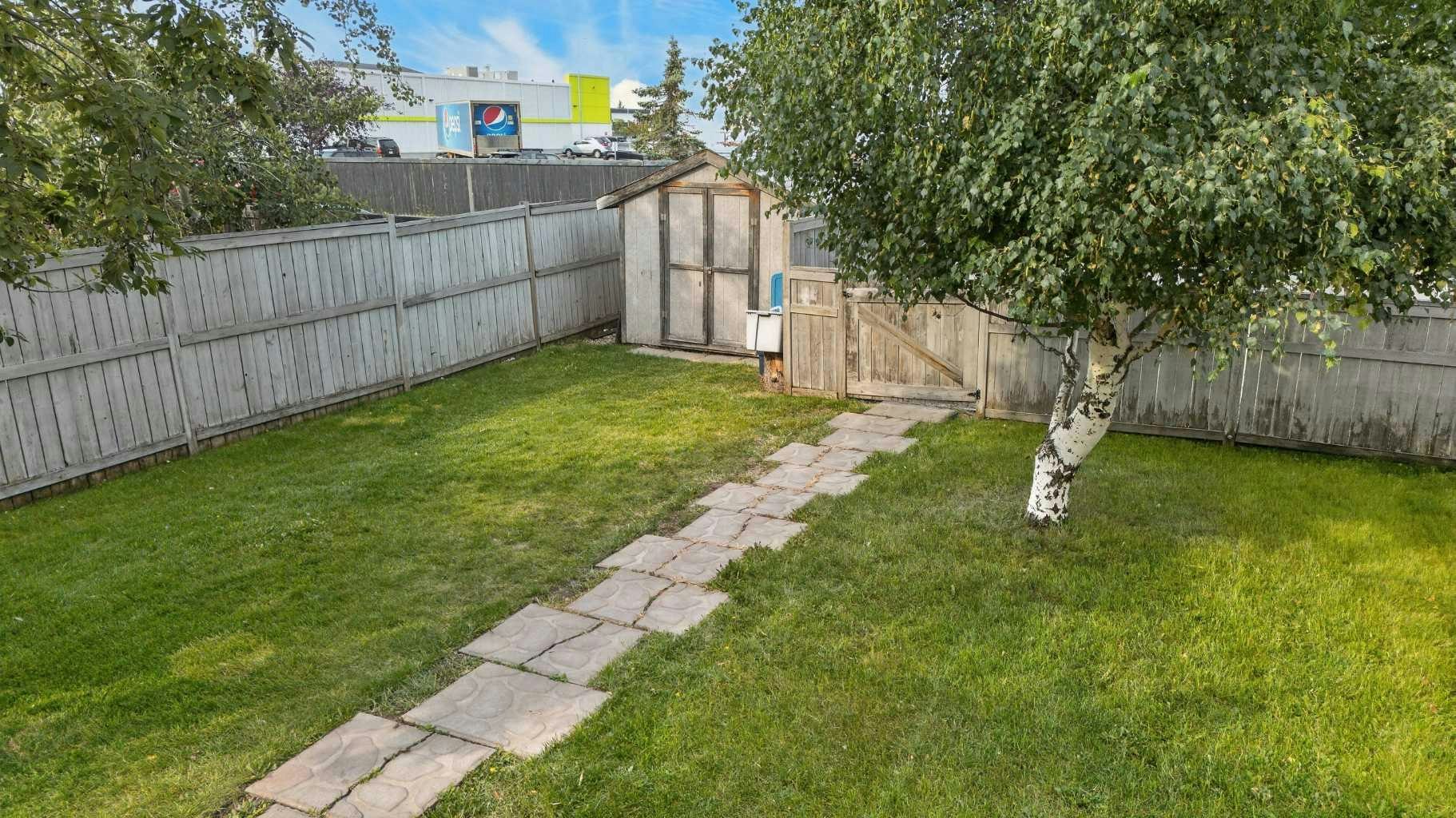 9834 90a Street, Grande Prairie, AB, T8X 1T3 - 39