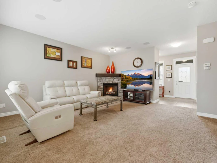 177 Cranarch Place SE, Calgary, AB, T3M 0W6 - 9